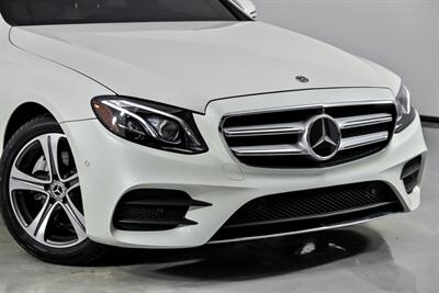 2019 Mercedes-Benz E 300 4MATIC - Photo 2 - Joliet, IL 60435