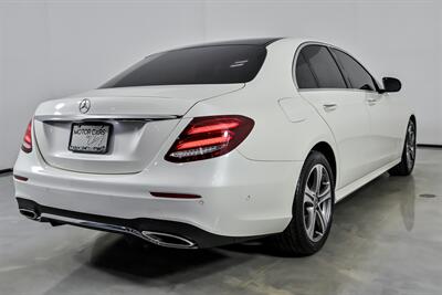 2019 Mercedes-Benz E 300 4MATIC - Photo 11 - Joliet, IL 60435