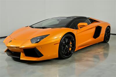 2016 Lamborghini Aventador LP 700-4   - Photo 5 - Joliet, IL 60435