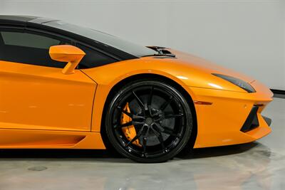 2016 Lamborghini Aventador LP 700-4   - Photo 14 - Joliet, IL 60435
