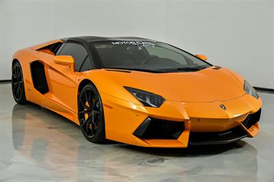 2016 Lamborghini Aventador LP 700-4   - Photo 3 - Joliet, IL 60435