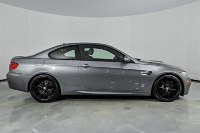 2013 BMW M3 -RARE 6 SPEED MANUAL!   - Photo 14 - Joliet, IL 60435
