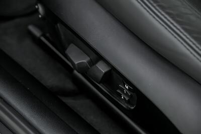 2013 BMW M3 -RARE 6 SPEED MANUAL!   - Photo 25 - Joliet, IL 60435