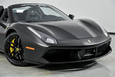 2016 Ferrari 488 Spider -RACING SEATS-CARBON GALORE! - Photo 3 - Joliet, IL 60435