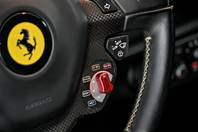 2016 Ferrari 488 Spider -RACING SEATS-CARBON GALORE! - Photo 32 - Joliet, IL 60435