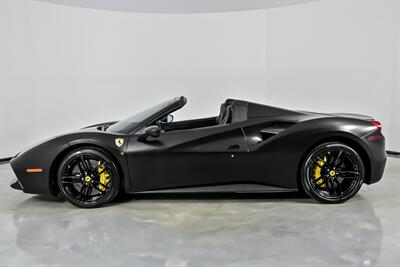 2016 Ferrari 488 Spider -RACING SEATS-CARBON GALORE! - Photo 8 - Joliet, IL 60435