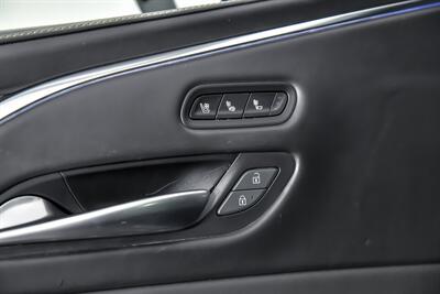 2023 Cadillac Escalade ESV Sport Platinum   - Photo 19 - Joliet, IL 60435