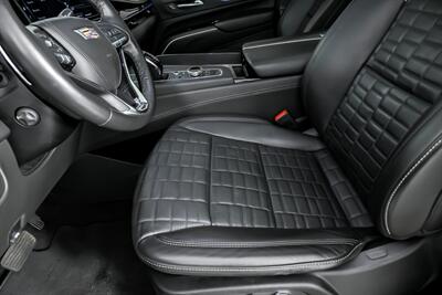 2023 Cadillac Escalade-V   - Photo 21 - Joliet, IL 60435