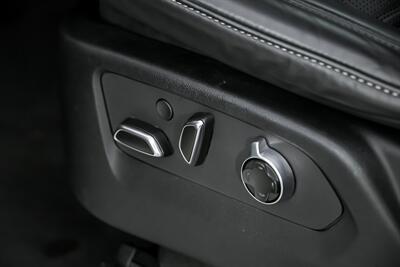 2023 Cadillac Escalade-V   - Photo 27 - Joliet, IL 60435