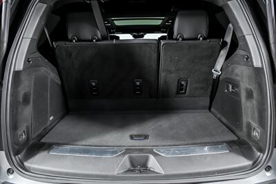 2023 Cadillac Escalade-V   - Photo 16 - Joliet, IL 60435