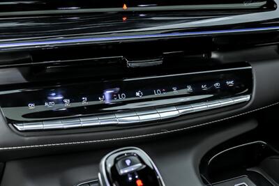 2023 Cadillac Escalade-V   - Photo 36 - Joliet, IL 60435