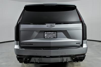 2023 Cadillac Escalade-V   - Photo 11 - Joliet, IL 60435