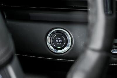 2023 Cadillac Escalade-V   - Photo 33 - Joliet, IL 60435
