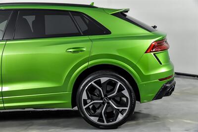 2022 Audi RS Q8 4.0T quattro   - Photo 9 - Joliet, IL 60435