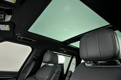 2024 Land Rover Range Rover P530 SE LWB-$75K CARBON FIBER BODY KIT - Photo 24 - Joliet, IL 60435