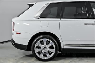 2019 Rolls-Royce Cullinan   - Photo 13 - Joliet, IL 60435