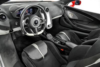 2019 McLaren 570S Spider   - Photo 21 - Joliet, IL 60435