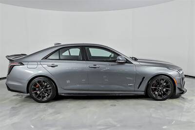 2022 Cadillac CT4-V Blackwing   - Photo 14 - Joliet, IL 60435