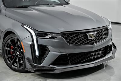 2022 Cadillac CT4-V Blackwing   - Photo 3 - Joliet, IL 60435