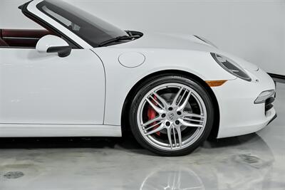 2014 Porsche 911 Carrera S   - Photo 15 - Joliet, IL 60435