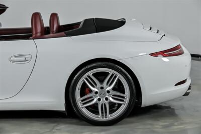2014 Porsche 911 Carrera S   - Photo 9 - Joliet, IL 60435