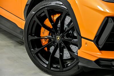 2024 Lamborghini Urus S   - Photo 4 - Joliet, IL 60435