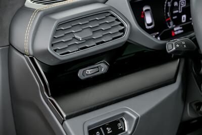 2024 Lamborghini Urus S   - Photo 28 - Joliet, IL 60435