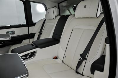 2022 Rolls-Royce Cullinan -WHITE ON WHITE-SHOOTING STAR HEADLINER   - Photo 25 - Joliet, IL 60435