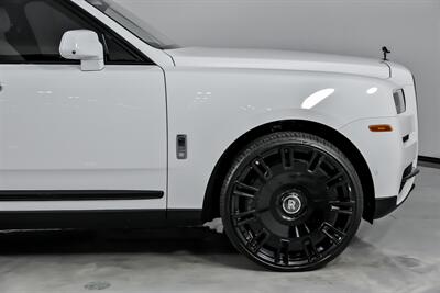 2022 Rolls-Royce Cullinan -WHITE ON WHITE-SHOOTING STAR HEADLINER   - Photo 15 - Joliet, IL 60435