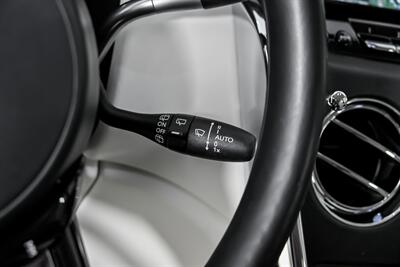 2022 Rolls-Royce Cullinan -WHITE ON WHITE-SHOOTING STAR HEADLINER   - Photo 34 - Joliet, IL 60435