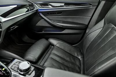 2018 BMW M550i xDrive - Photo 40 - Joliet, IL 60435