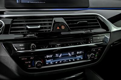 2018 BMW M550i xDrive - Photo 37 - Joliet, IL 60435