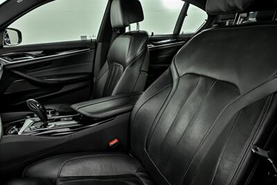 2018 BMW M550i xDrive - Photo 24 - Joliet, IL 60435