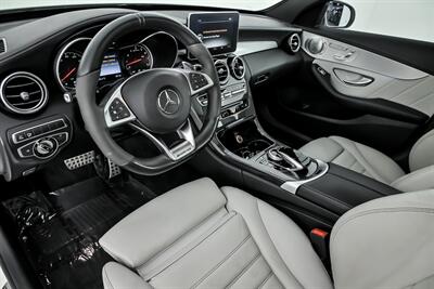 2017 Mercedes-Benz AMG C 43   - Photo 21 - Joliet, IL 60435