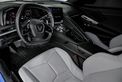 2022 Chevrolet Corvette Stingray   - Photo 22 - Joliet, IL 60435