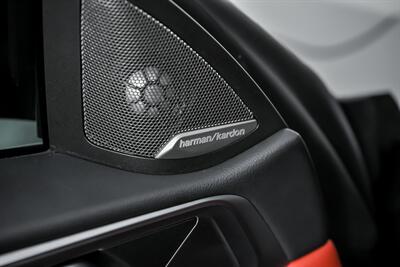 2022 BMW M4 Competition xDrive-CARBON GALORE!   - Photo 19 - Joliet, IL 60435