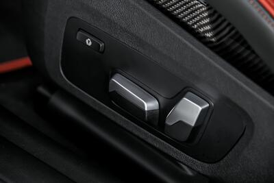 2022 BMW M4 Competition xDrive-CARBON GALORE!   - Photo 27 - Joliet, IL 60435