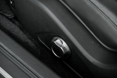 2012 Nissan GT-R Premium   - Photo 24 - Joliet, IL 60435