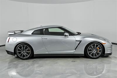 2012 Nissan GT-R Premium   - Photo 14 - Joliet, IL 60435