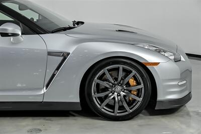 2012 Nissan GT-R Premium   - Photo 15 - Joliet, IL 60435