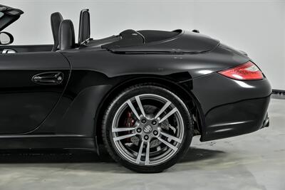 2012 Porsche 911 Black Edition   - Photo 9 - Joliet, IL 60435
