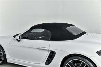 2018 Porsche 718 Boxster   - Photo 20 - Joliet, IL 60435