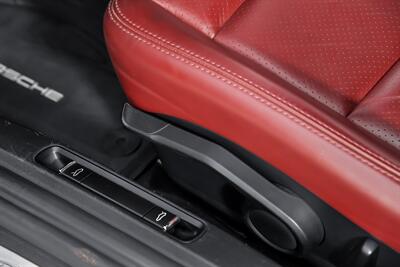 2018 Porsche 718 Boxster   - Photo 26 - Joliet, IL 60435