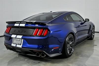 2016 Ford Mustang Shelby GT350   - Photo 11 - Joliet, IL 60435