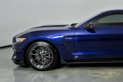 2016 Ford Mustang Shelby GT350   - Photo 6 - Joliet, IL 60435