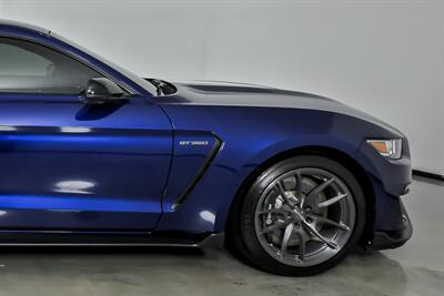 2016 Ford Mustang Shelby GT350   - Photo 12 - Joliet, IL 60435