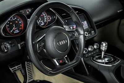 2014 Audi R8 5.2 quattro   - Photo 23 - Joliet, IL 60435