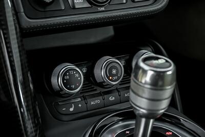 2014 Audi R8 5.2 quattro   - Photo 33 - Joliet, IL 60435