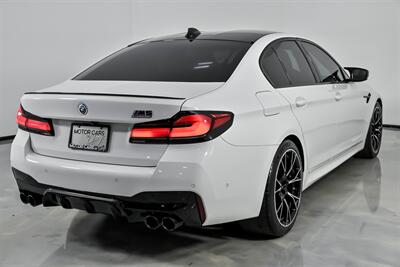 2023 BMW M5 COMPETITION   - Photo 12 - Joliet, IL 60435