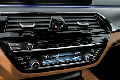 2023 BMW M5 COMPETITION   - Photo 34 - Joliet, IL 60435